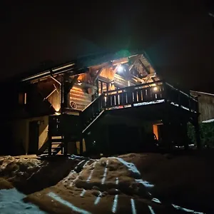 magnifique-chalet-dans-la-vallee-de-chamonix.hotels-rhonealpes.com/